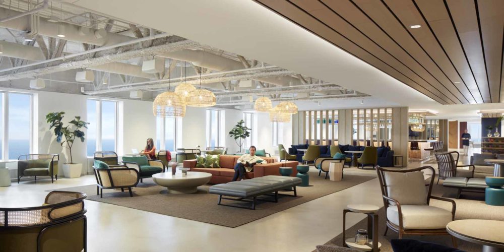 Aon Center Amenities