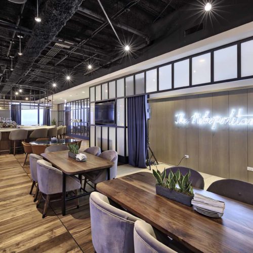 The Metropolitan at Willis Tower